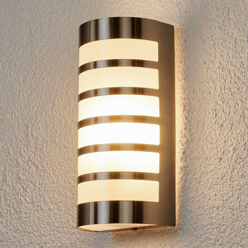 Lindby Stainless steel outdoor wall light Alvin, 5 bars Lámparas de exterior